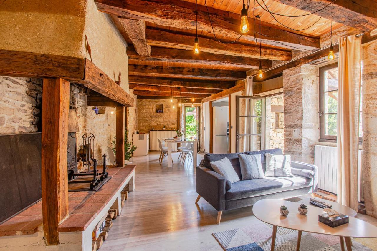 Maison En Pierres Au Coeur Du Village Medieval De Villeneuve Екстер'єр фото