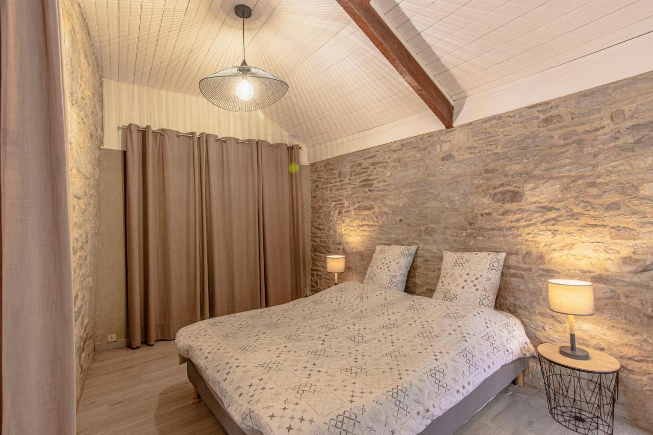Maison En Pierres Au Coeur Du Village Medieval De Villeneuve Екстер'єр фото