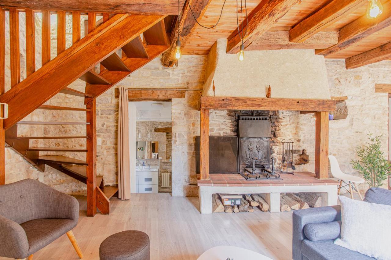 Maison En Pierres Au Coeur Du Village Medieval De Villeneuve Екстер'єр фото