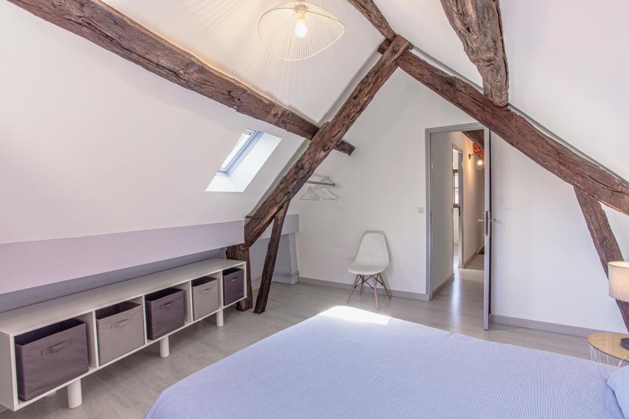 Maison En Pierres Au Coeur Du Village Medieval De Villeneuve Екстер'єр фото