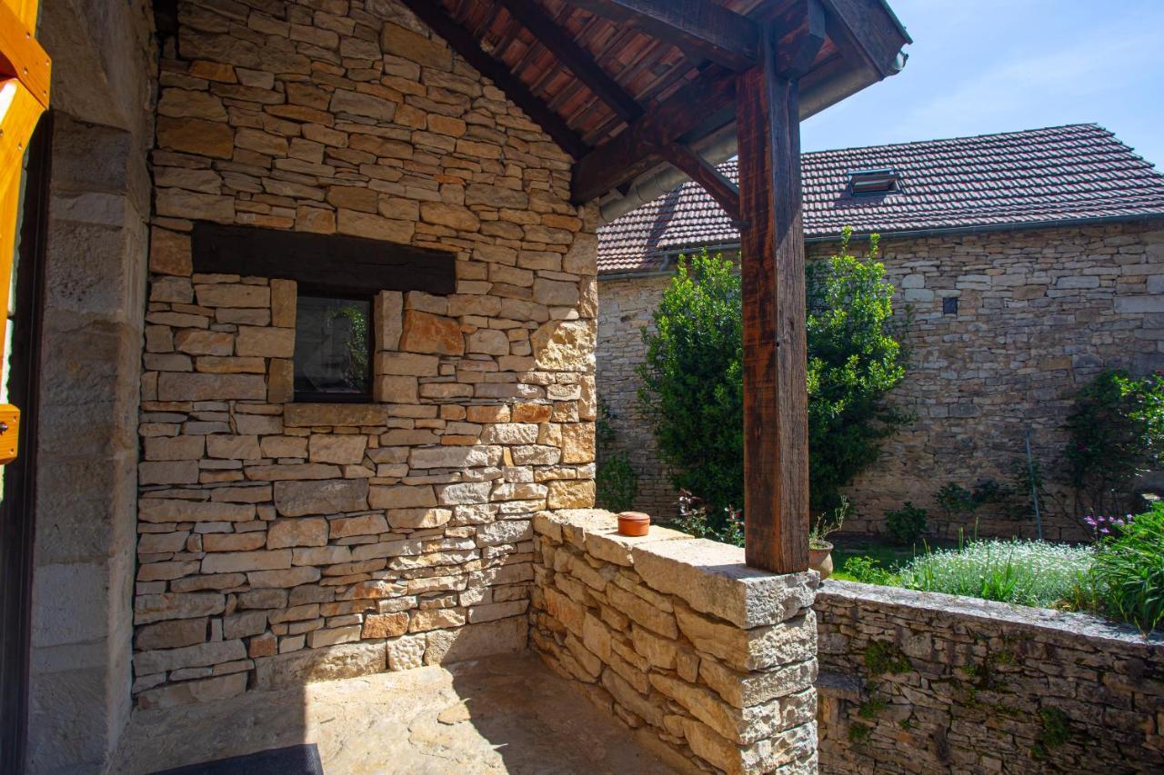 Maison En Pierres Au Coeur Du Village Medieval De Villeneuve Екстер'єр фото